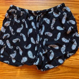 Brandy Melville Black Paisley Women Shorts